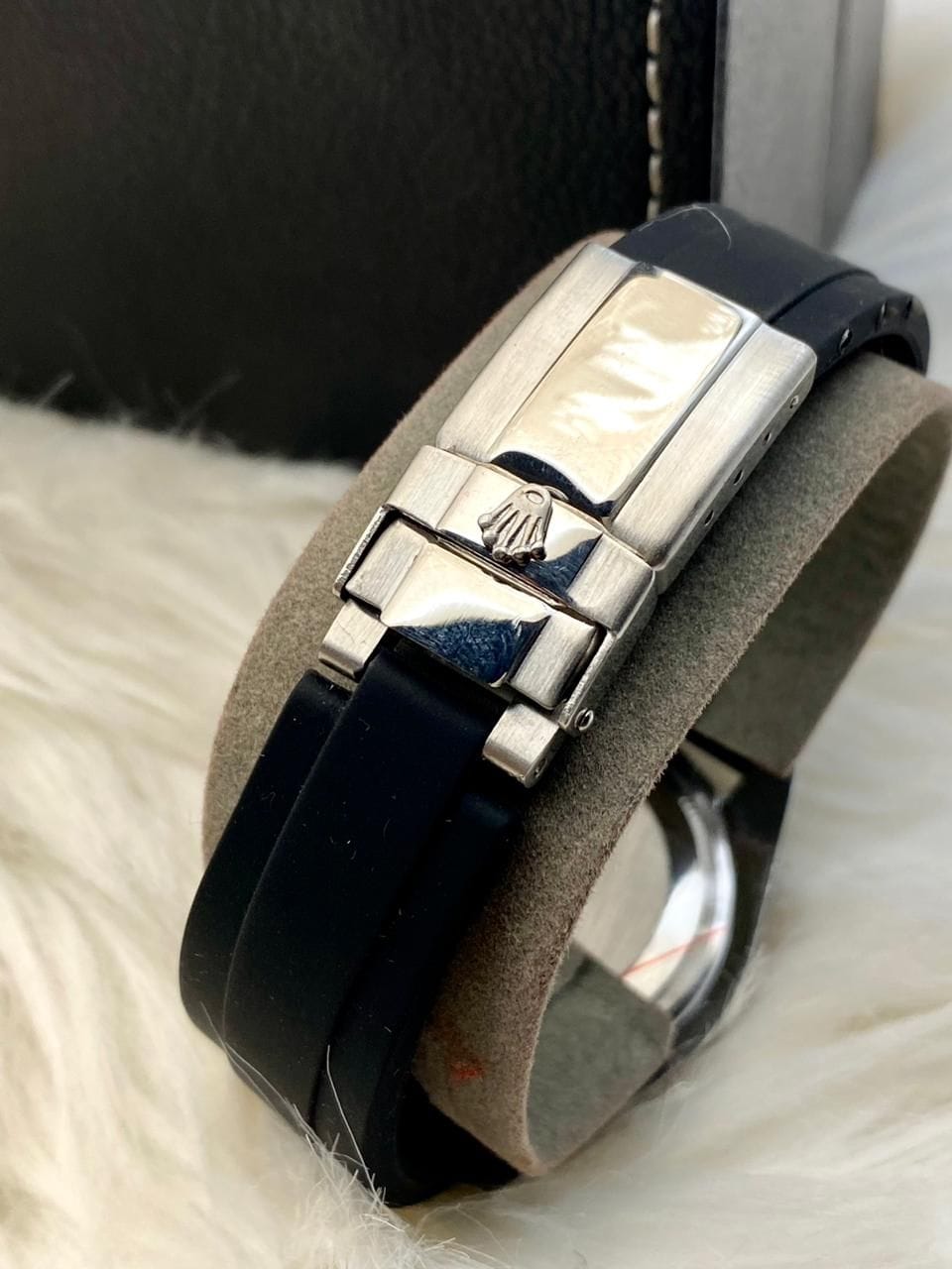 Rolex Submariner Date (Black & Red) - Huizen