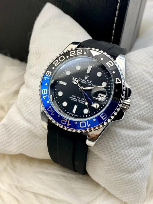 Rolex Submariner Date (Black & Blue) - Huizen