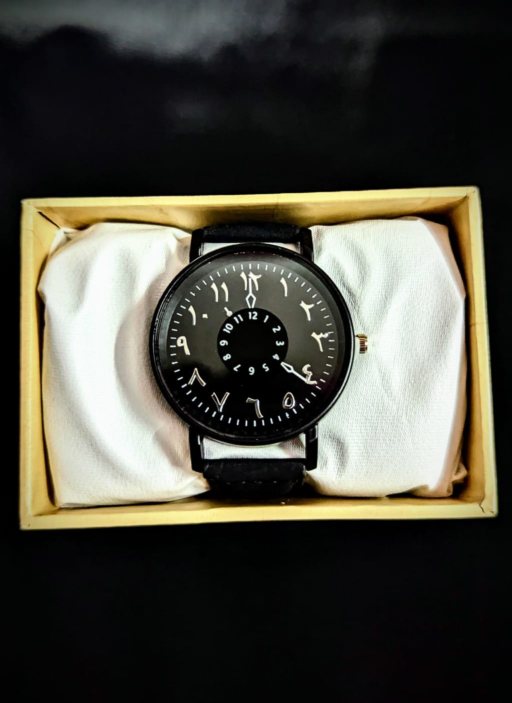 Arabic Style Leather Strap Watch - Huizen